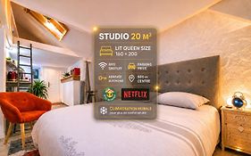 Studio atypique climatisé, Lit Queen Size, Netflix, parking, 500m centre